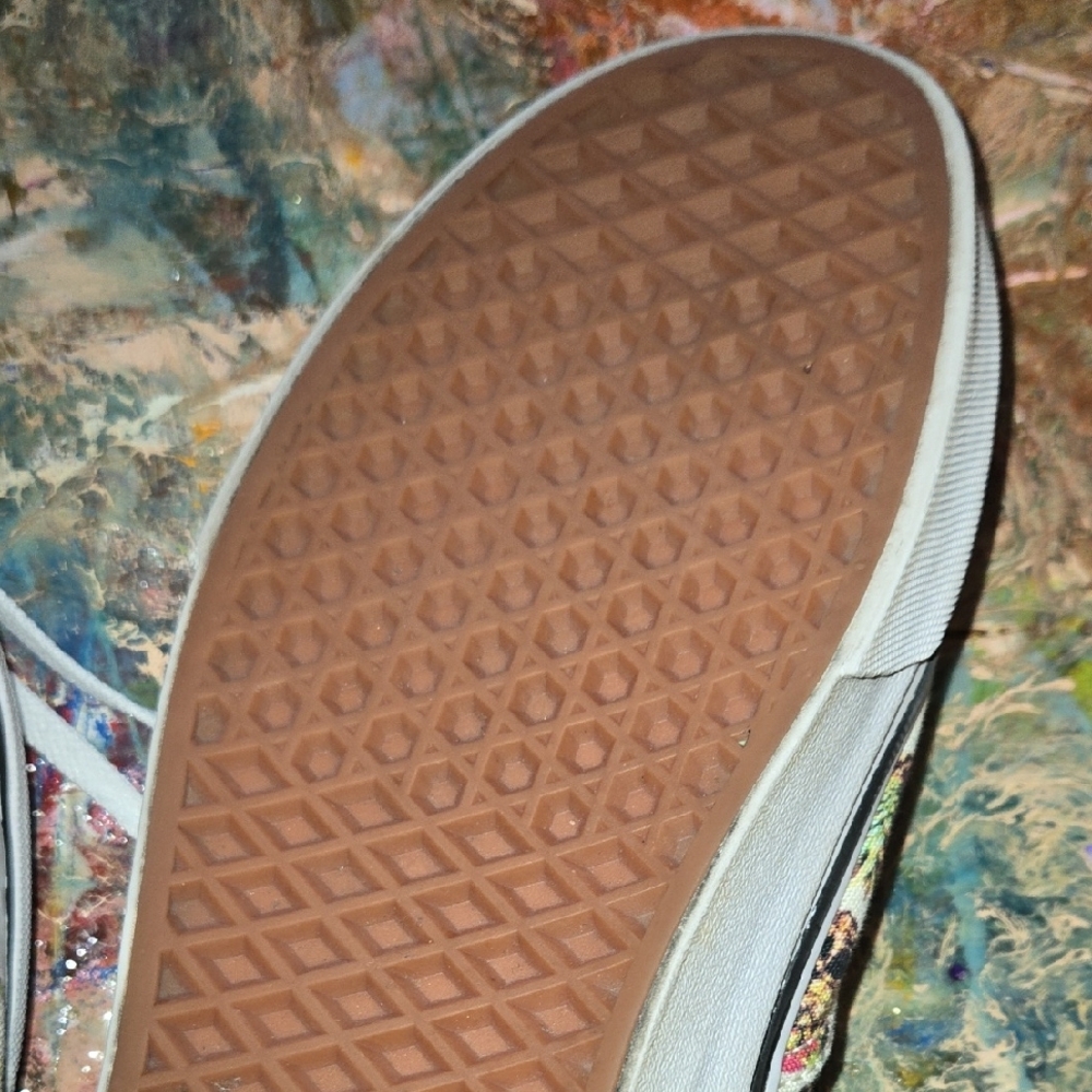 White Sneakers with Pineapple Print - Picture 11 of 12